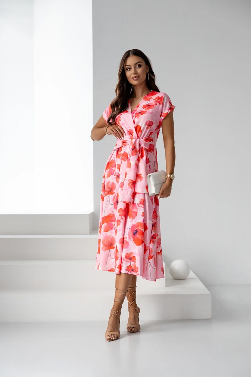 Rochie roz-roșie cu imprimeu floral și mâneci scurte