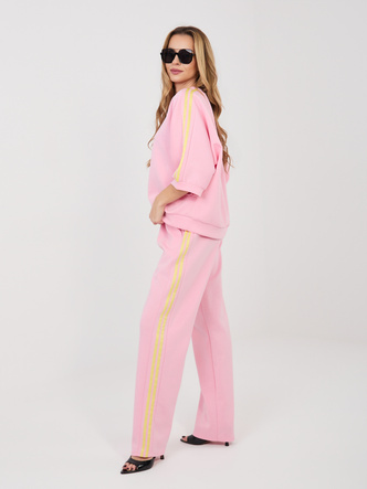 Set sportiv roz cu hanorac oversize