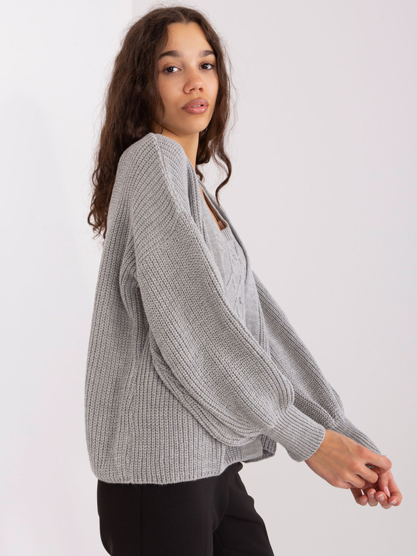 Set din tricot, gri, format din două piese: top și pulover