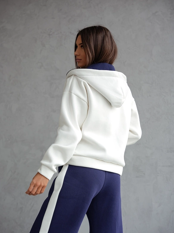 Set de damă de culoare bleumarin, compus dintr-un hanorac și pantaloni largi