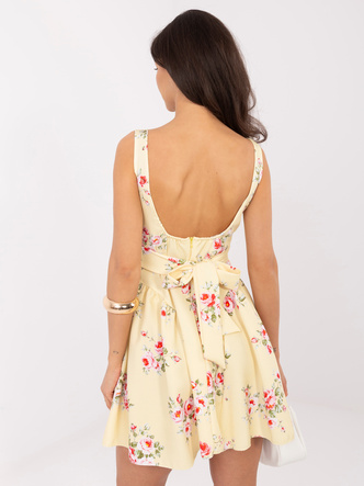 Rochie mini galbenă cu bretele