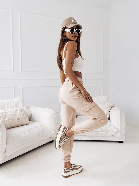 Pantaloni casual bej pentru femei