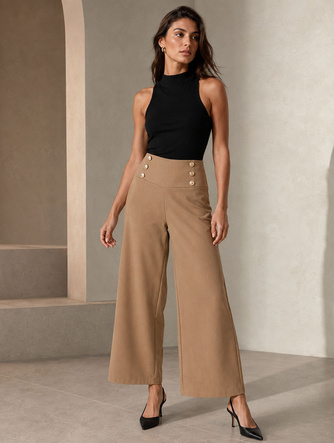 Pantaloni eleganți pentru femei, de culoare caramel, cu nasturi aurii