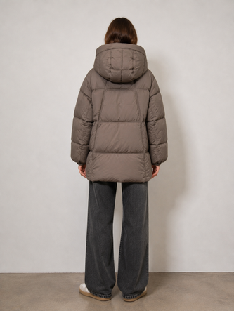 Jachetă de damă oversize, de tip puffer, din puf, de culoare bej