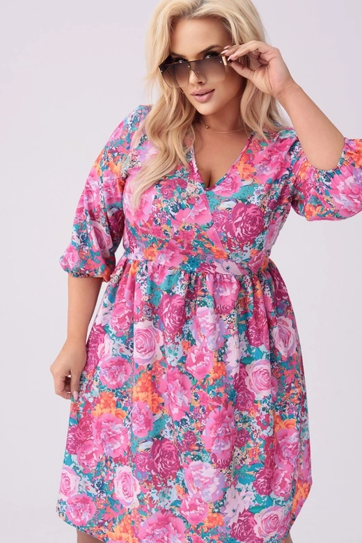 Rochie plus size cu imprimeu floral fucsia