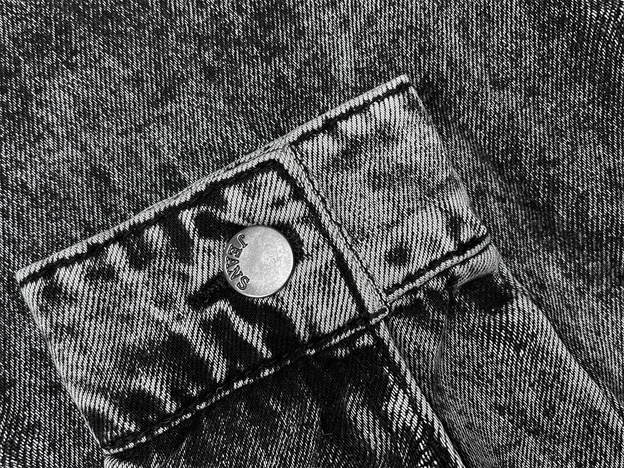 Jachetă casual din denim negru, cu glugă