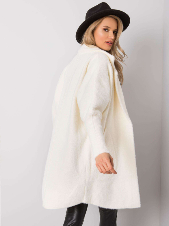 Palton tip alpaca, de culoare ecru