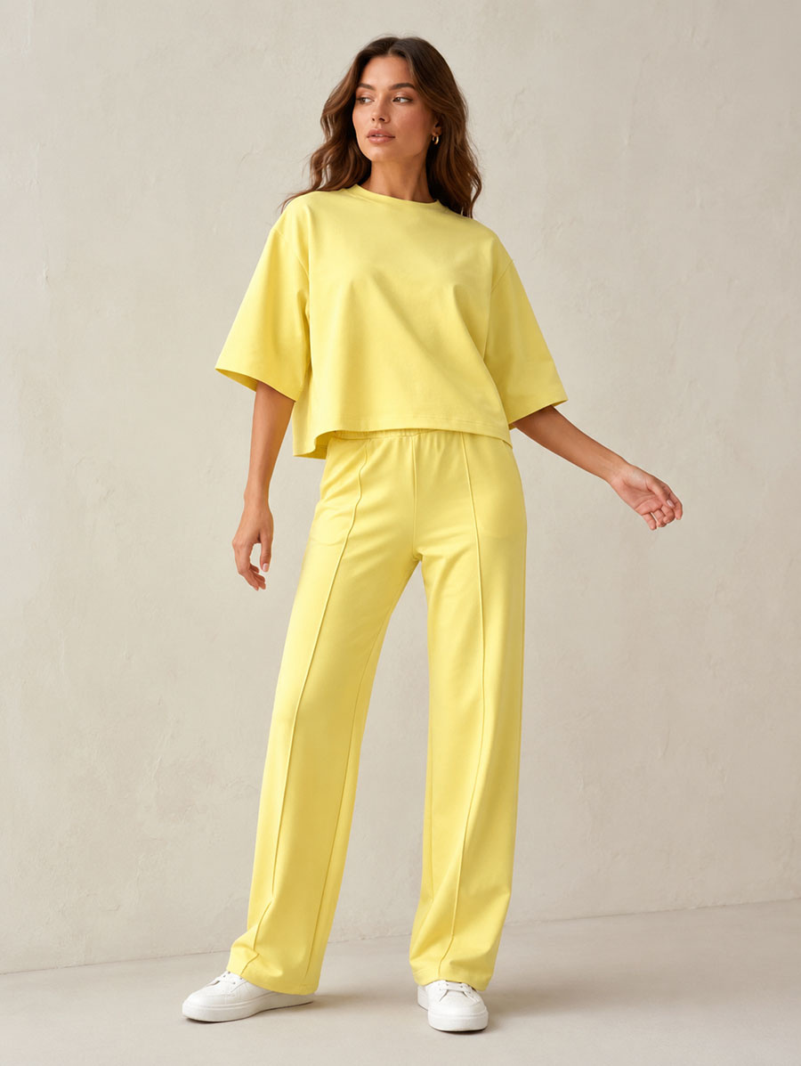 Set oversize galben format din tricou și pantaloni