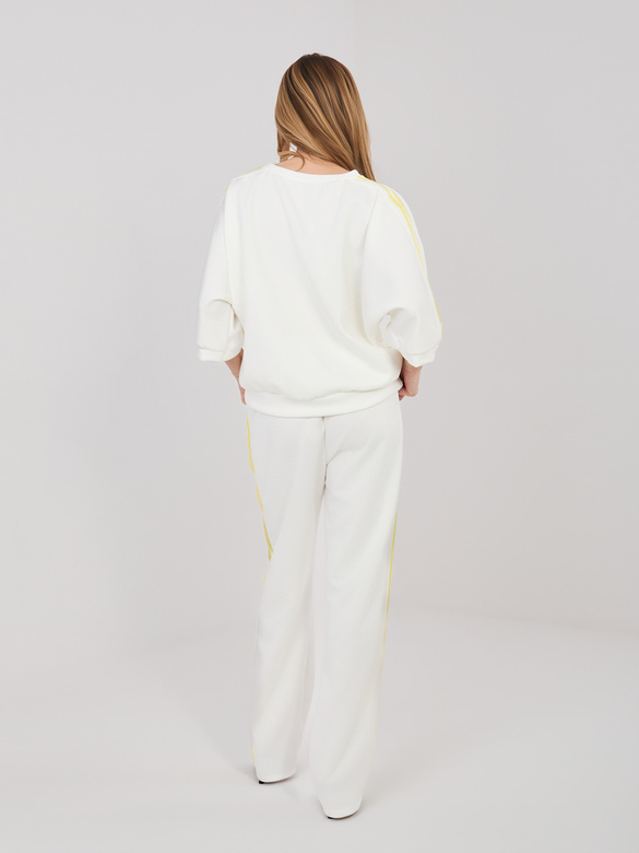 Set sport cu hanorac oversize de culoare ecru